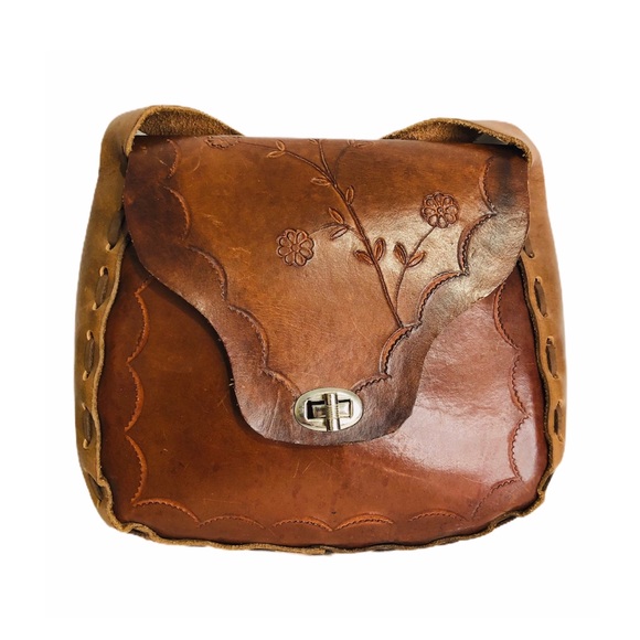 Vintage Handbags - Vntg Tooled Leather Saddle Crossbody Tan Flowers